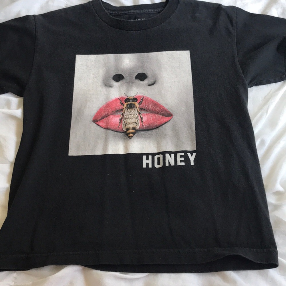 t shirt